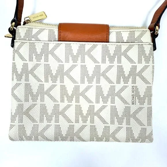 Michael Kors Fulton Small Saffiano Leather Messenger Bag Vanilla Acorn Neutral - Picture 11 of 12